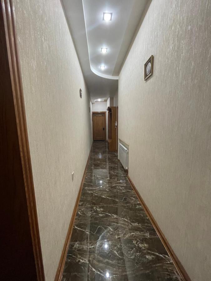 Fountain Square-Balconies In Old Town Apartment บากู ภายนอก รูปภาพ